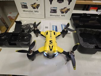 M5 dron s duální HD kamerou, boxem a příslušenství - 3