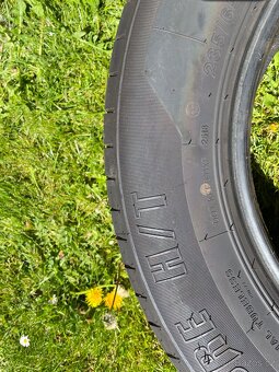 Pneu 235/65r17 pár - 3