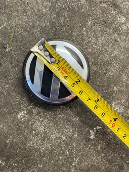Značky VW uprostřed alu kola 4ks - 3