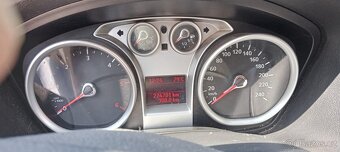Ford Focus kombi 1.6 TDCI 66 kw - 3