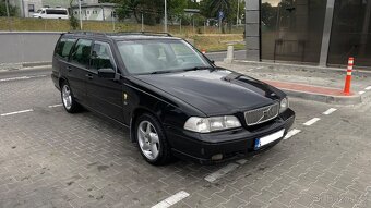 Volvo V70 2.5 TD (1998) – poctivé kombi s černou kůží - 3
