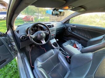 Alfa Romeo GT - 3