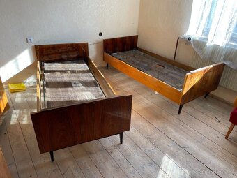 Starý nábytek - 3