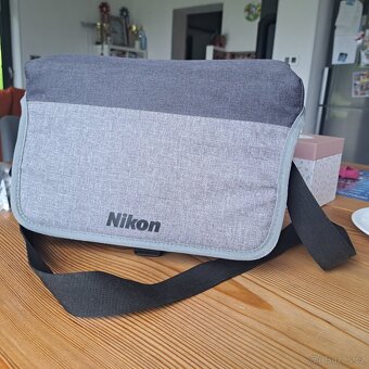 Nikon D3500 - 3