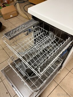Prodám myčku Bosch - 3