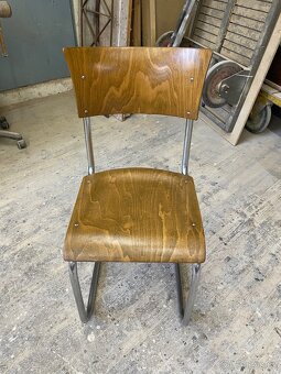 Chromovaná funkcionalistická židle - 3