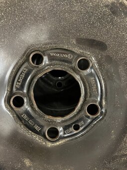 Disky VOLVO - 15 palců - 3