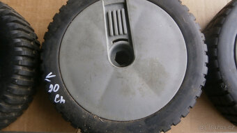 Kolečka na sekačku - 3