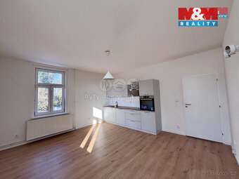 Pronájem bytu 1+kk v Zákupech, ul. Nádražní - 3