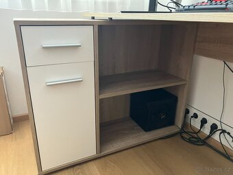 Psací / pracovní stůl - 3