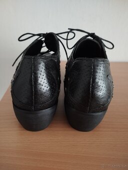 Kožené italské botky vel. 40 - 3