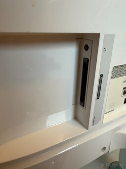 Monitor Samsung s TV tunerem - 3