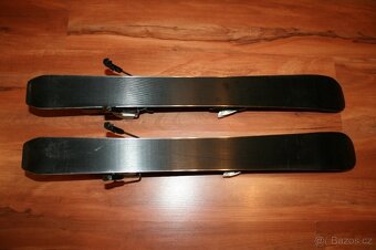 divcí lyže Atomic 70 cm , lyžaky Elan - 3