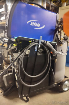 PEGAS 200 MIG MAN PFC s příslušenstvím: - 3