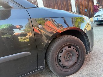 Škoda Fabia 2 combi díly black magic - 3