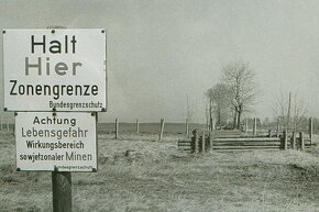 plechová cedule: Pozor Oblast působení sovětských min - 3