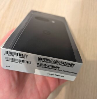 Google Pixel 10a 256GB - 3