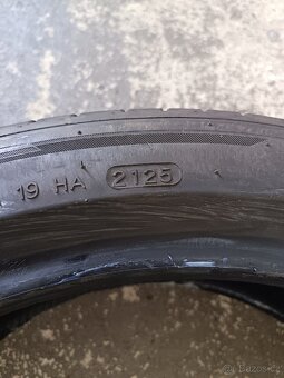 Pneu 235/45r20 100v - 3