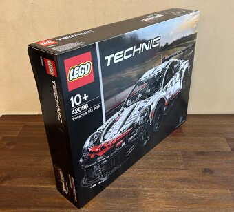 LEGO Technic 42096 Porsche 911 RSR - 3