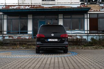 Volkswagen Sharan 2.0 TDI BMT Highline - 3