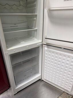 Kombinovaná lednice Siemens A++ s mrazákem - 3