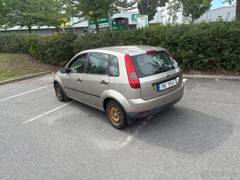 Ford Fiesta - 3