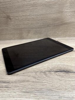 Apple iPad 8 32gb - 3
