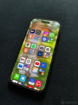 iPhone 15 Pro 128 GB - 3