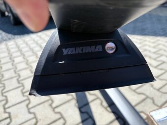 Střešní příčníky Yakima Whispbar pro Range Rover L322 - 3