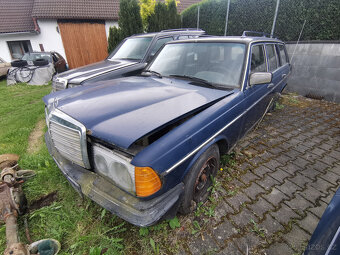 Mercedes S123 300D - 3