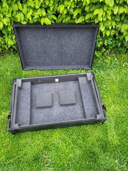UDG Ultimate Flight Case Pioneer DDJ-1000 Black Plus - 3