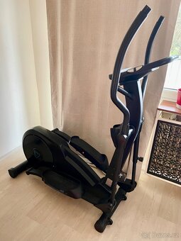 Crossovy trenager ex40 - 3