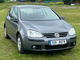PRODÁM VOLKSWAGEN GOLF 5 1.4 i 1 MAJITEL. - 3