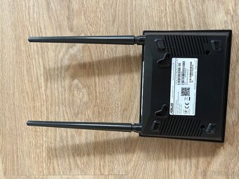 Router ASUS RT-N12+ B1 - 3