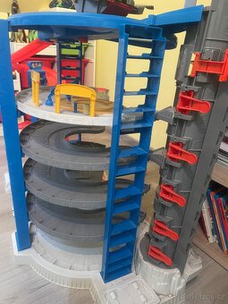 Hot wheels Ultimátní mega garáž - 3
