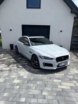 JAGUAR XE P300 2.0 L, AUTOMAT, 221 KW, R.V. 09/2018 - 3
