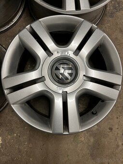 Originál kola VW T5-6 16 palců - 3