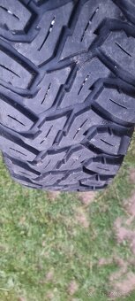 Kola JEEP 235/65 r17 - 3