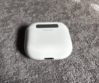 Apple AirPods 4 with ANC - 3