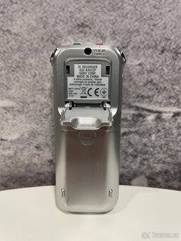 Diktafon Sony ICD-AX412F / FM Radio - 3