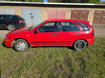 Nissan Almera 1.4 16V Spring hatchback garazovany - 3