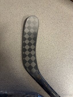 Nové hokejky Bauer agent - 3