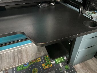 Herní stůl Ikea - 3