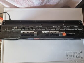 Prodám RETRO rádio INTERNATIONAL model AK 21 viz foto. - 3