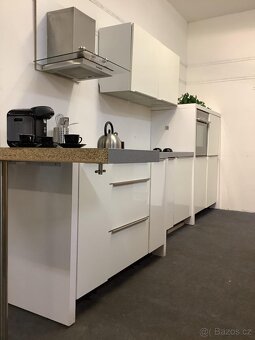 Moderní kuchyňská linka NOLA - 3