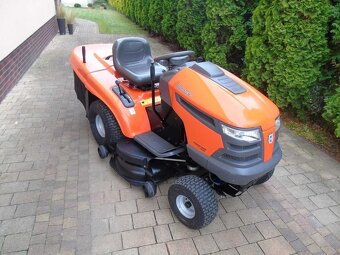 Zahradni traktor Husgvarna cth220 - 3