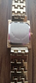 Krásné dámské hodinky, Zn.Quartz - 3