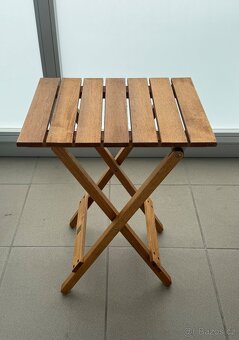 Skladaci stul a zidle na lodzii, balkon ci terasu - 3