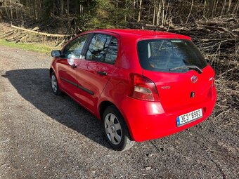 Toyota Yaris 1,0 VVT-i 51 KW r.v. 2008 . - 3