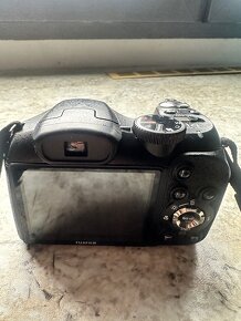 FinePix S2950 - 3